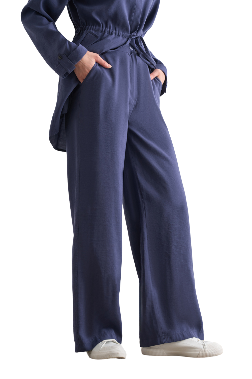 Mizalle Light Weight Elastic Trousers