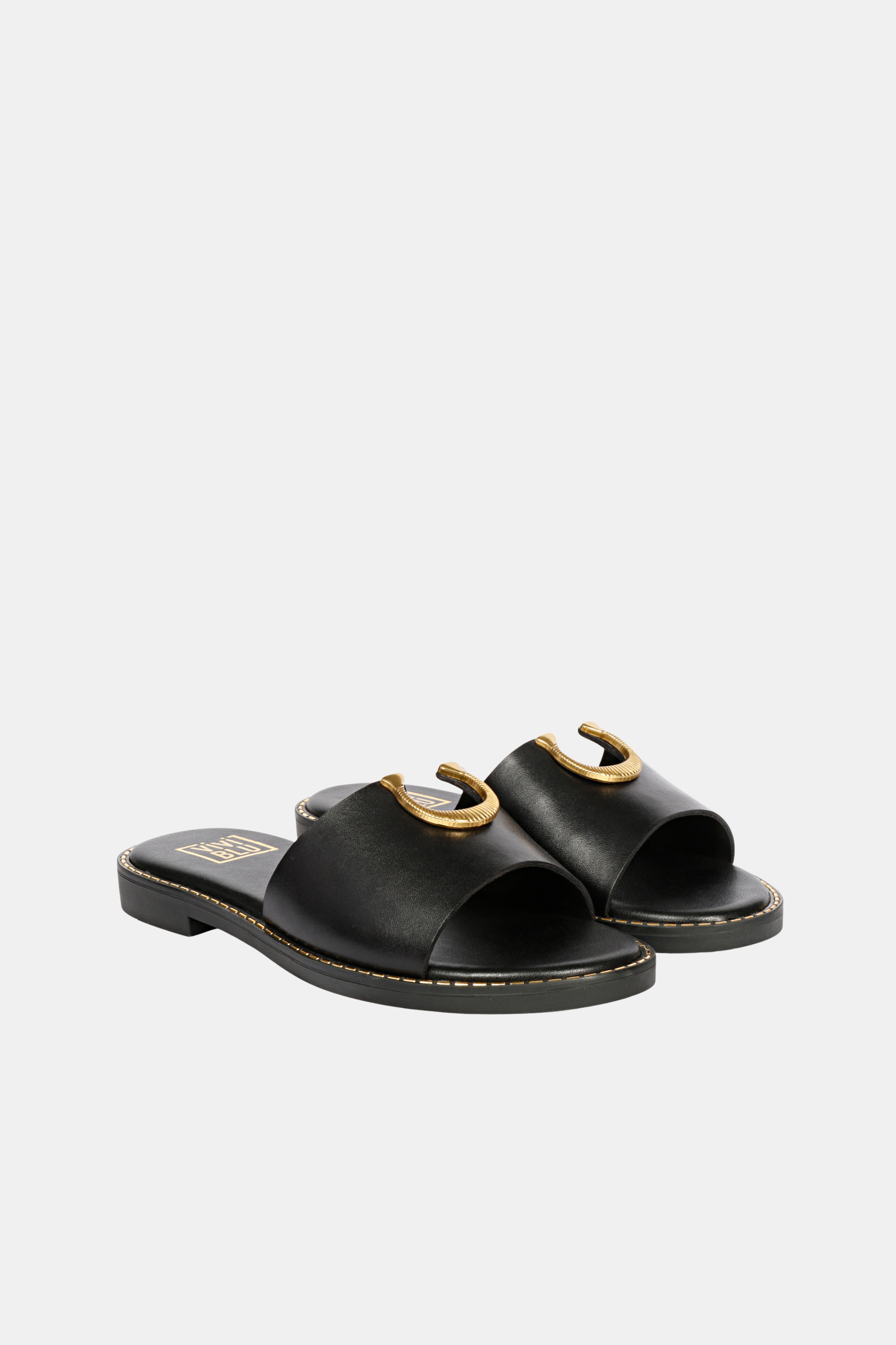 Vivi Blu - Amber Horseshoe Ornament Sandals - Black Leather