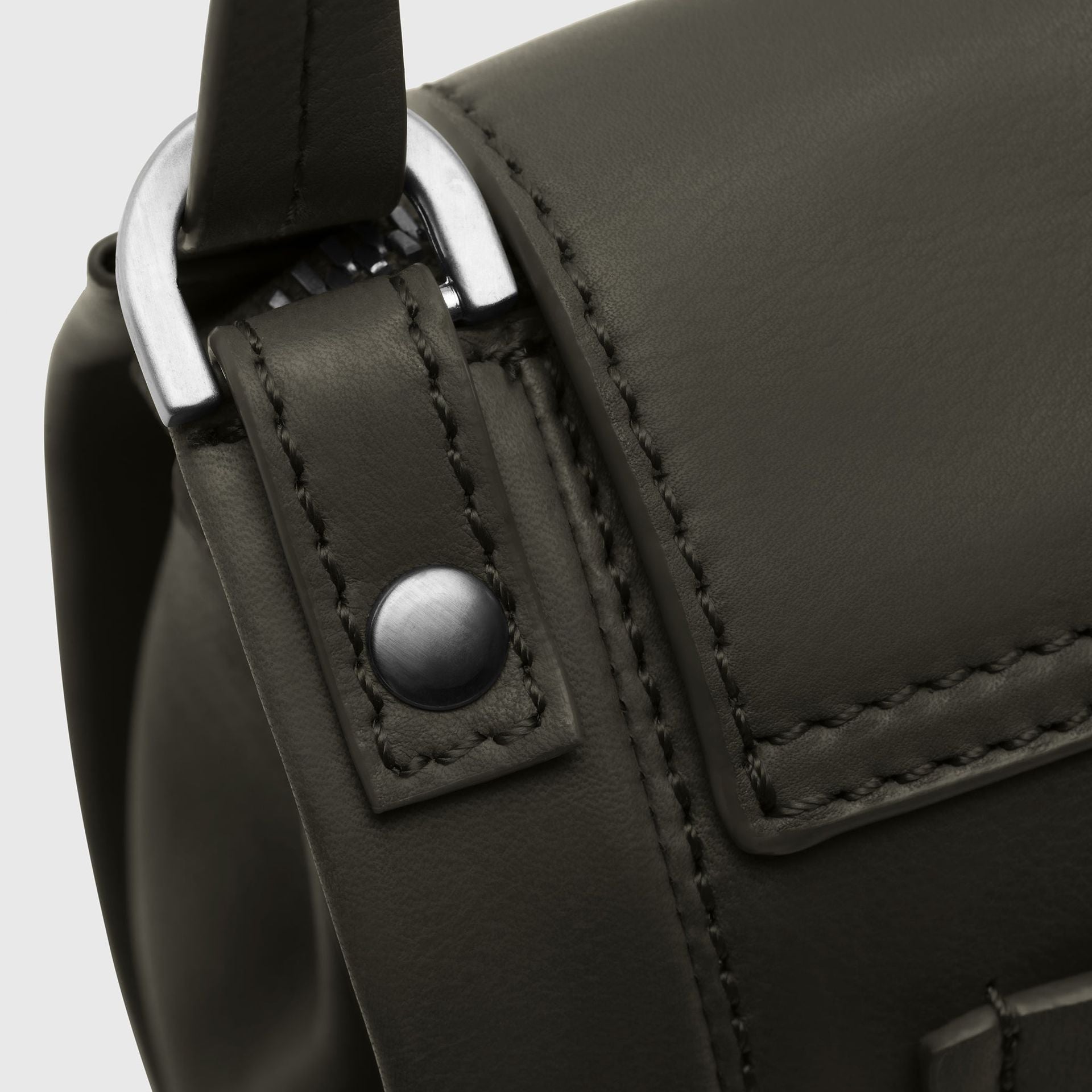 Ecotorie Nora Leather Crossbody Bag Caramel