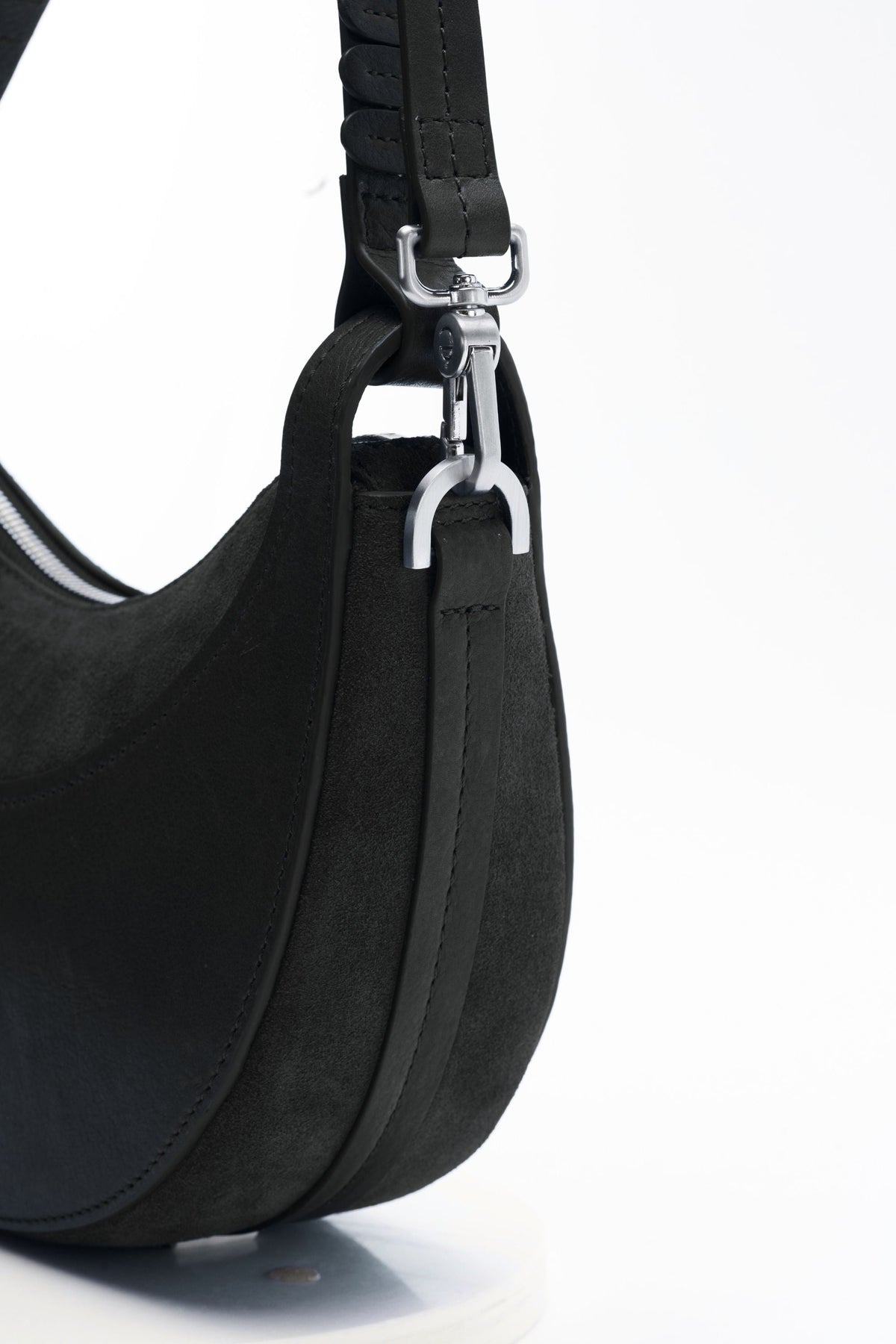 Ecotorie - Leif Black Crossbody