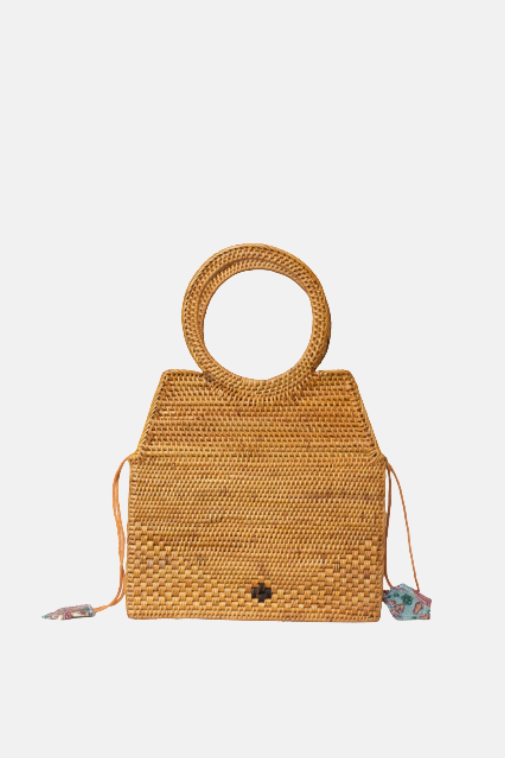 Jelavu - Monterey Rattan Round Top Handle Medium - Tan