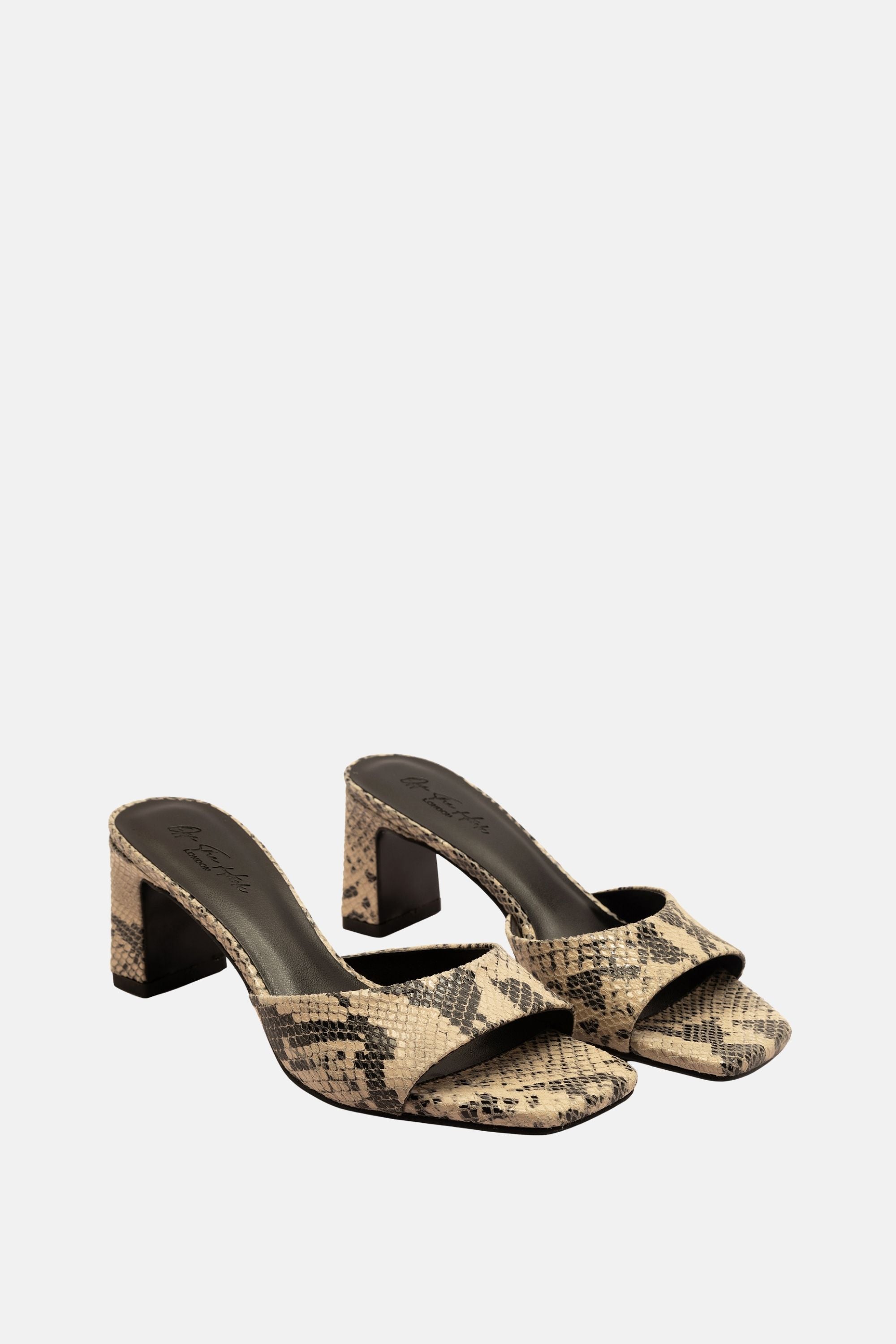 Off The Hook London Mayfair - Sandals