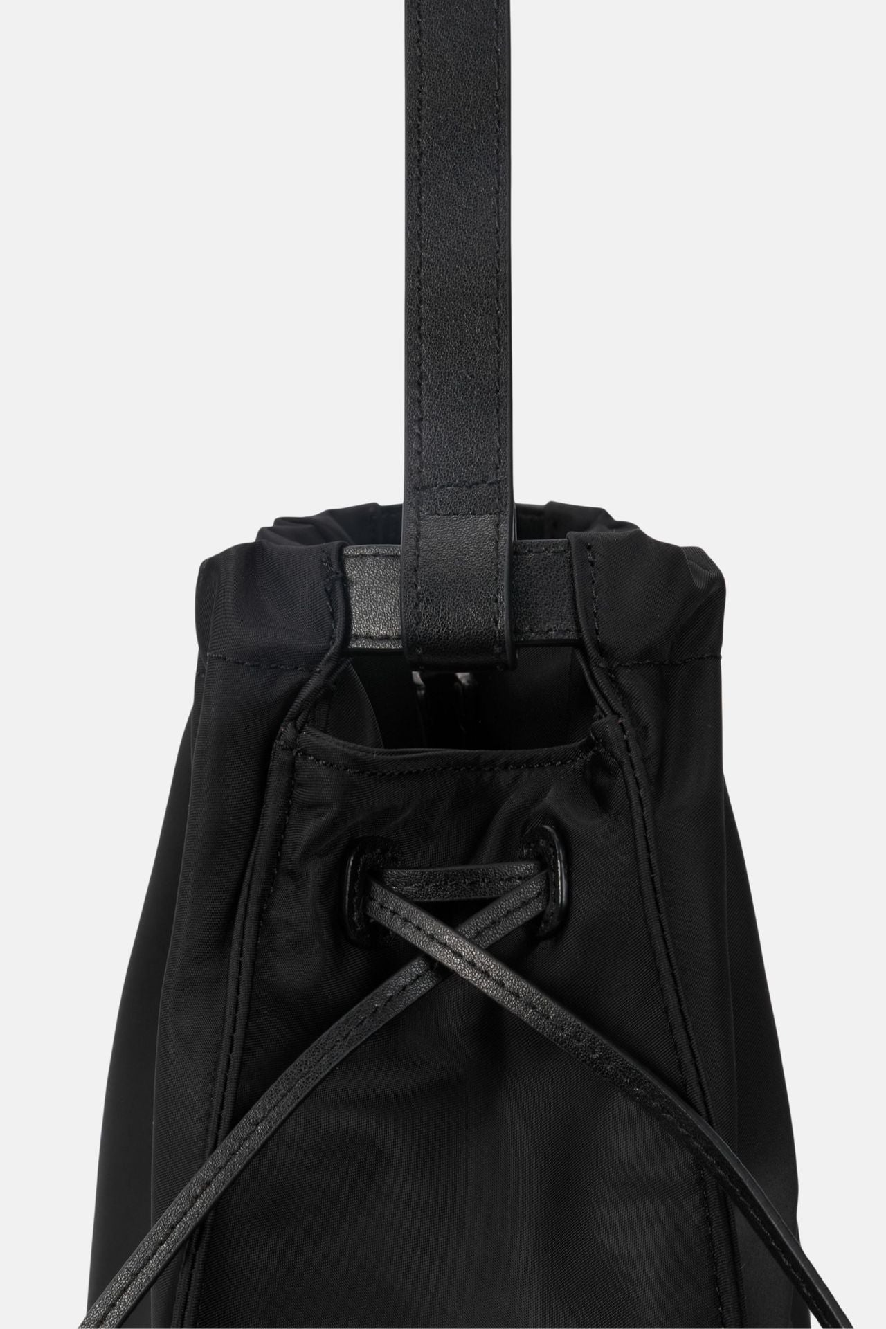 Oryany - Any Fabric - Black Shoulder