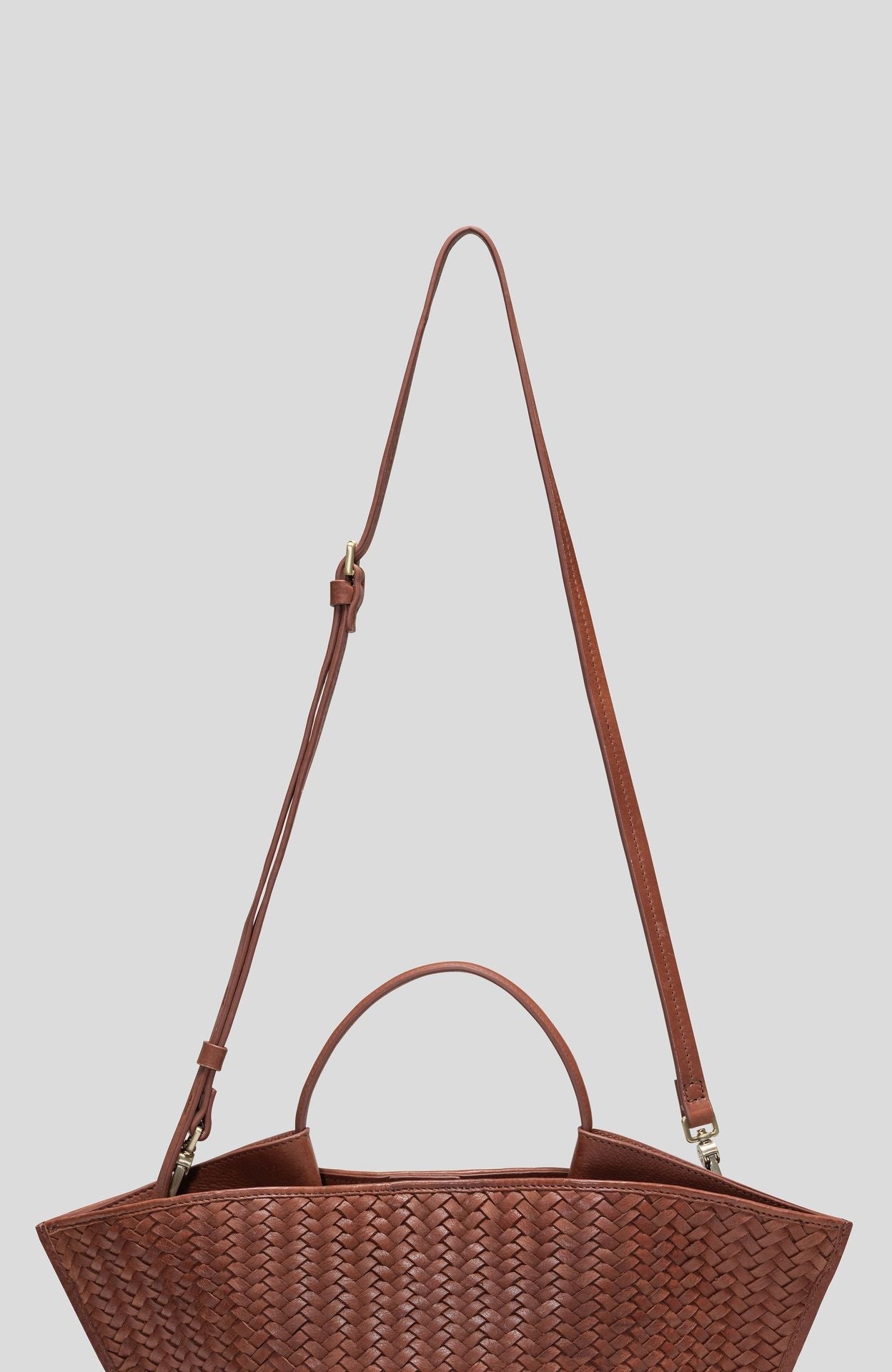 Ecotorie - Austin Large - Medium Crossbody - Brandy