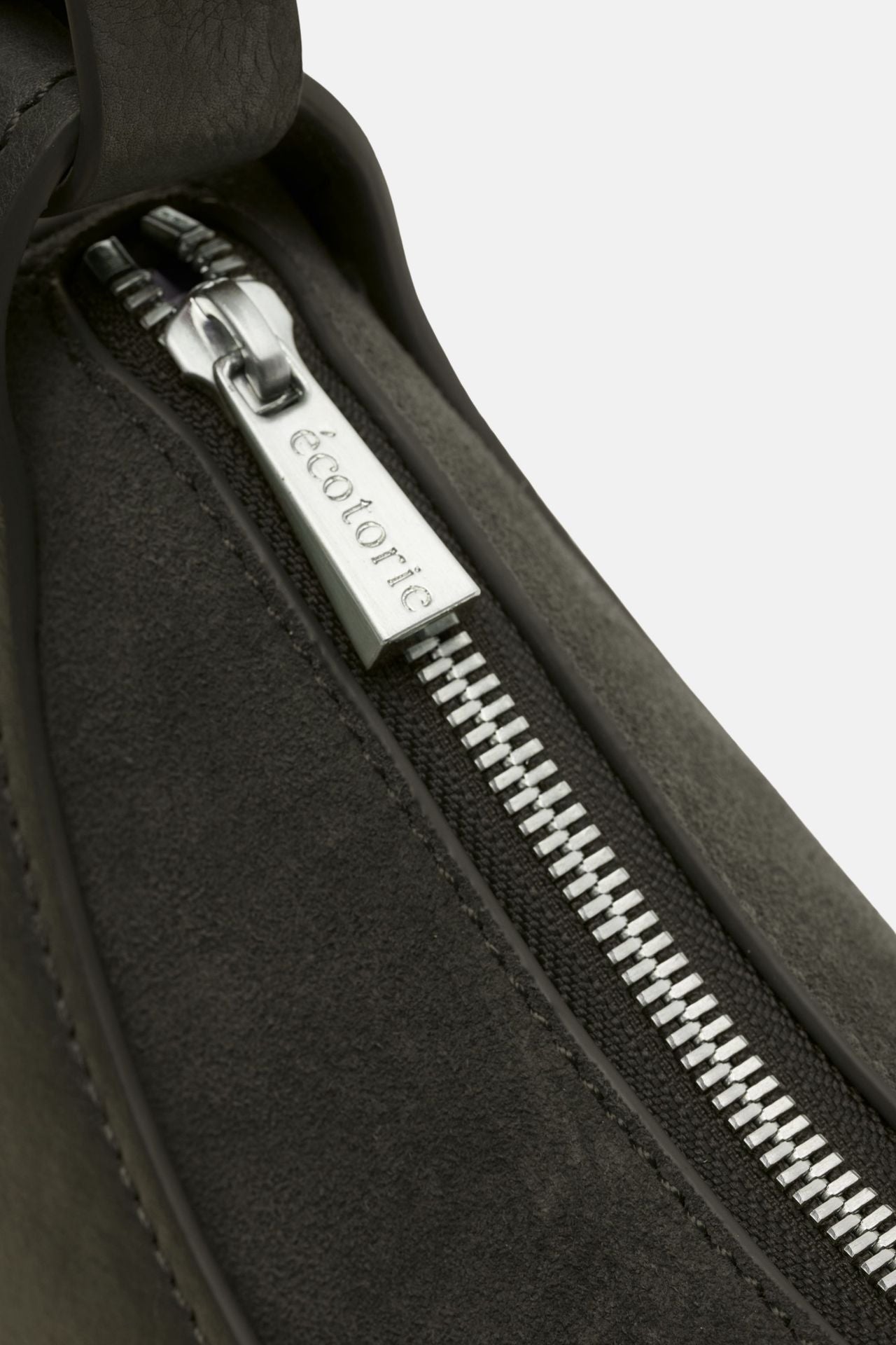 Ecotorie Leif Dark Moss Crossbody