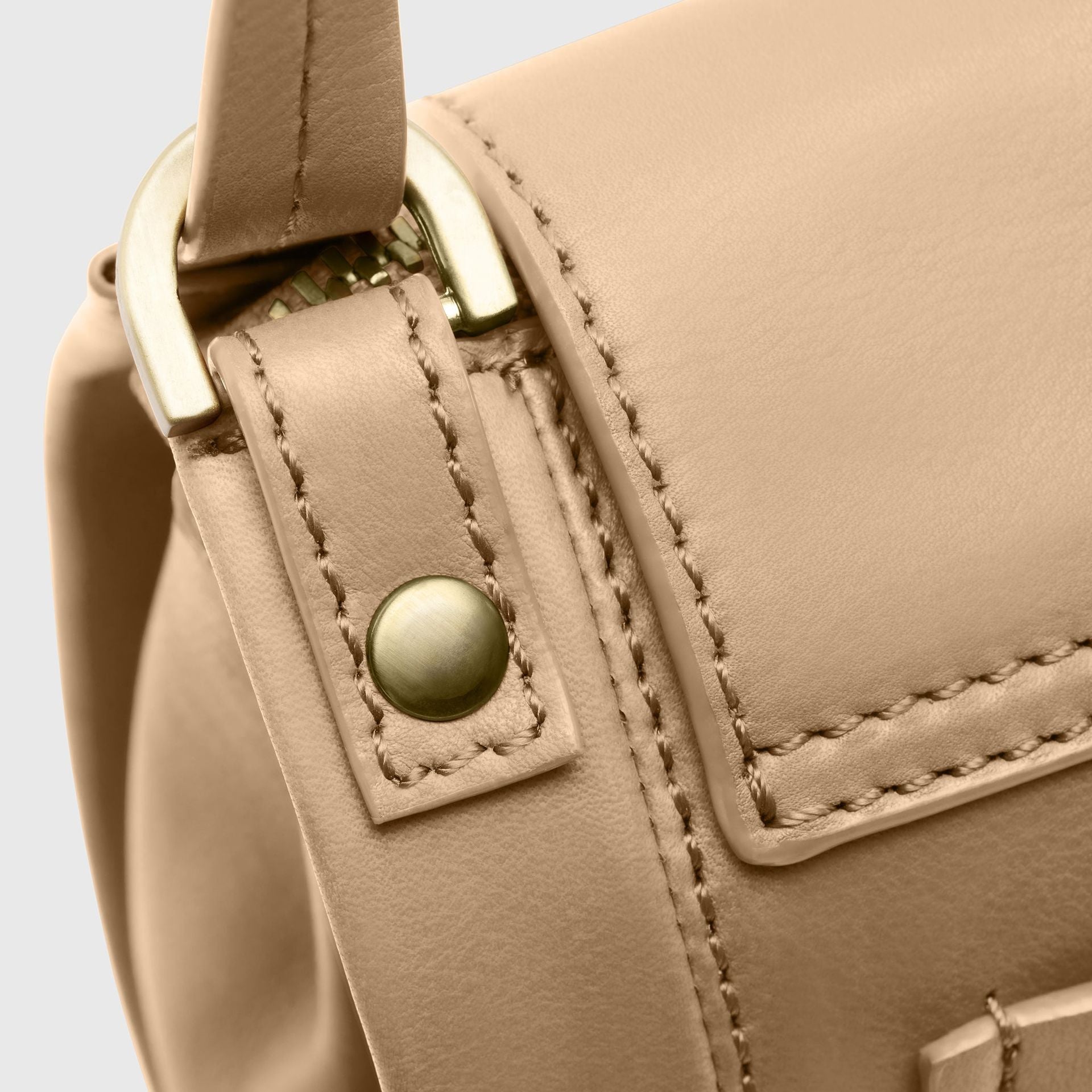 Ecotorie Nora Leather Crossbody Bag Caramel
