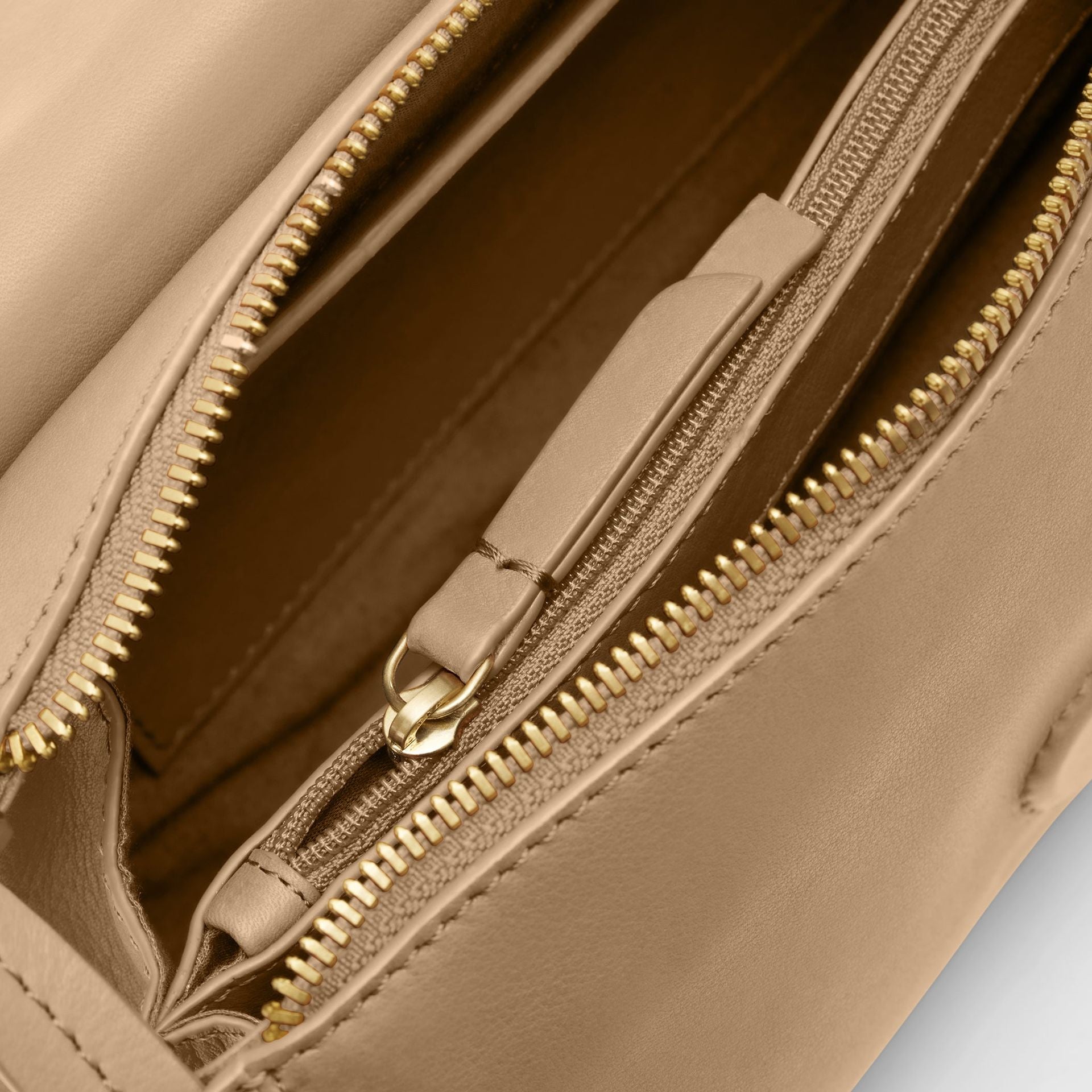 Ecotorie Nora Leather Crossbody Bag Caramel