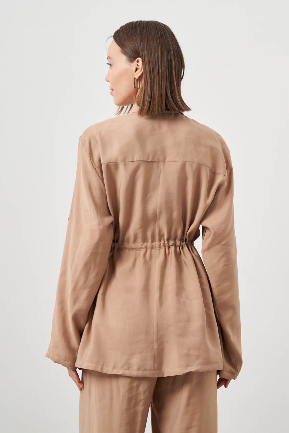 Mizalle Cinched Waist Shirt Jacket Beige