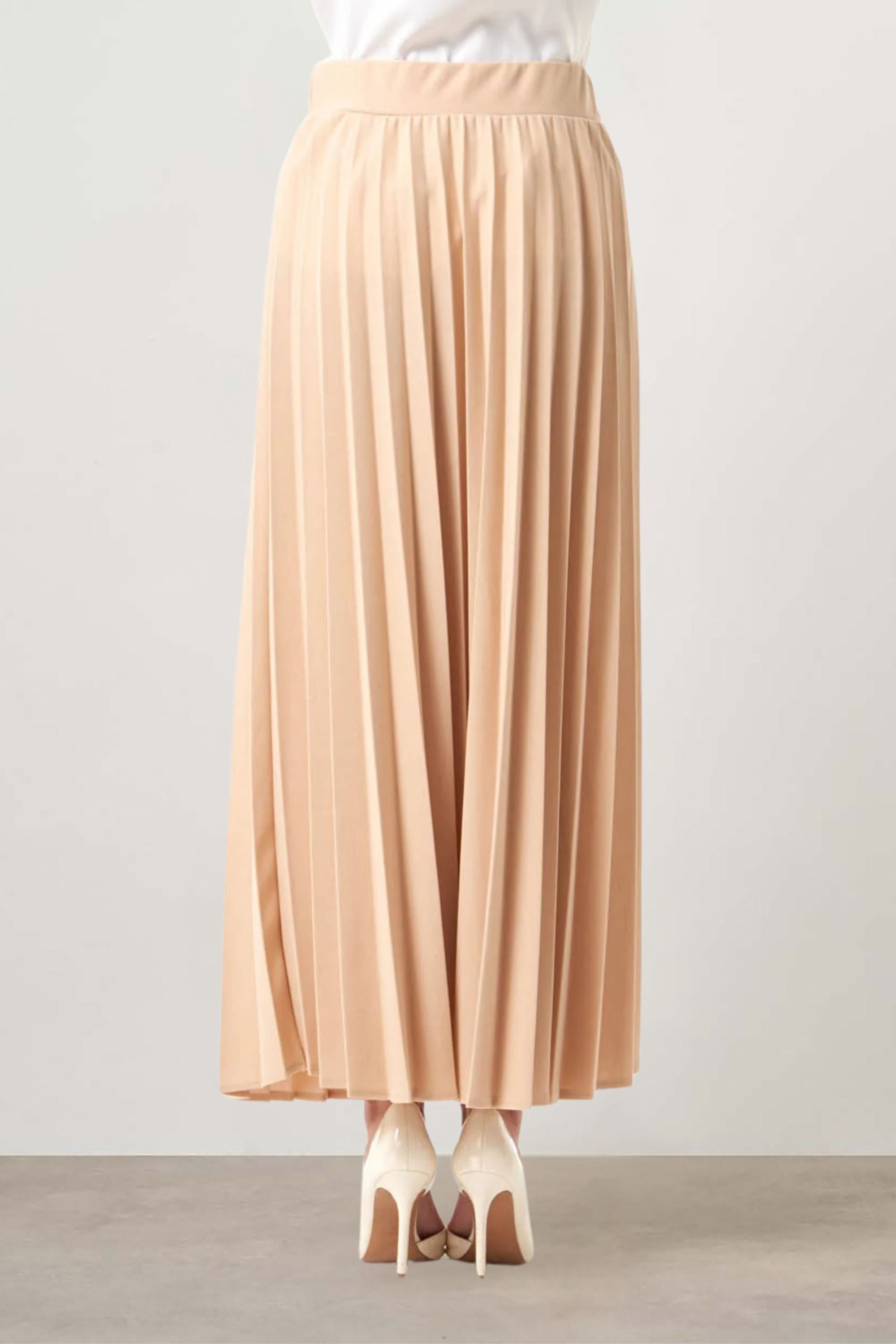 Mizalle Beige Waisted Pleated Midi Skirt