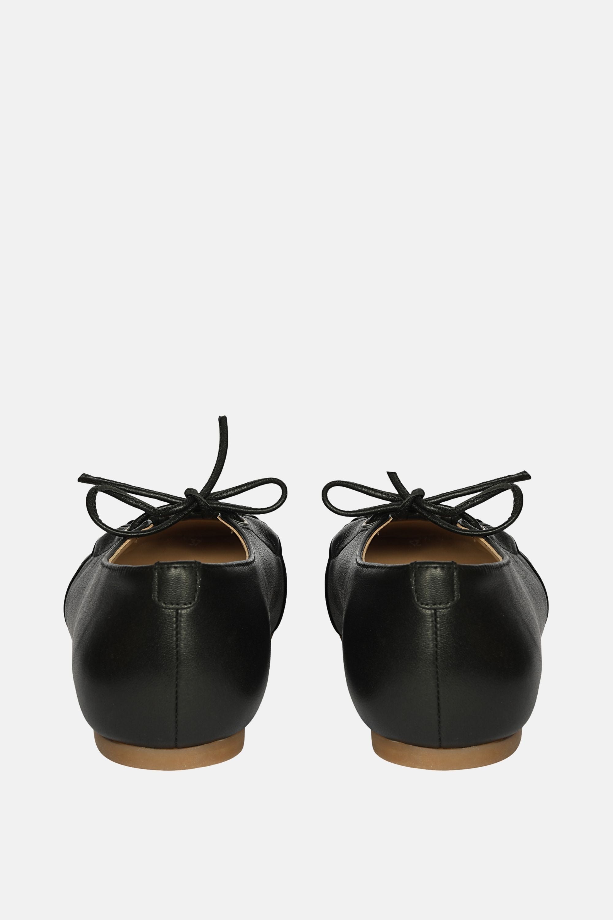 Jelavu - Ellie Ruched Lace-up Ballerina - Black Leather