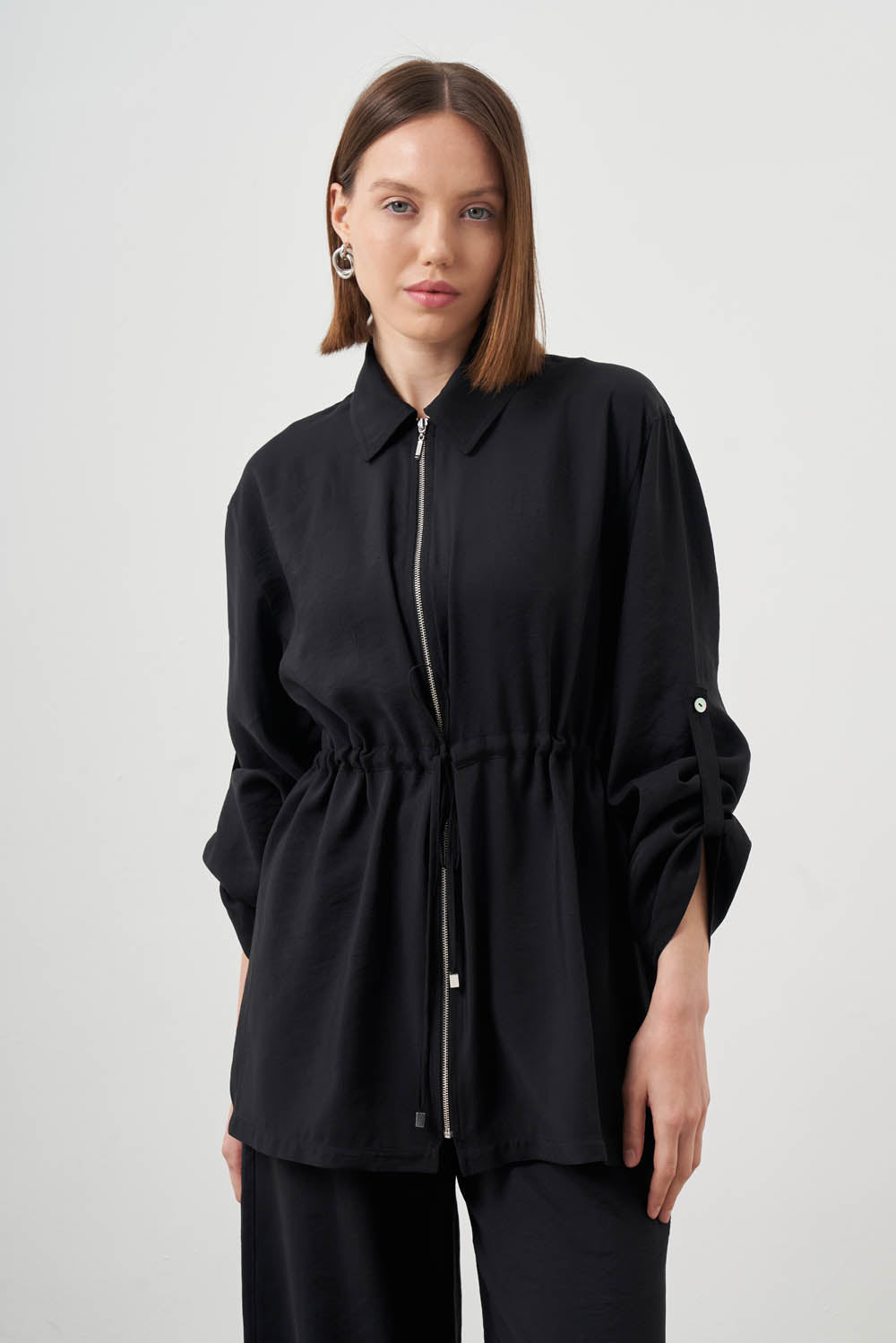 Mizalle Cinched Waist Shirt Jacket Black