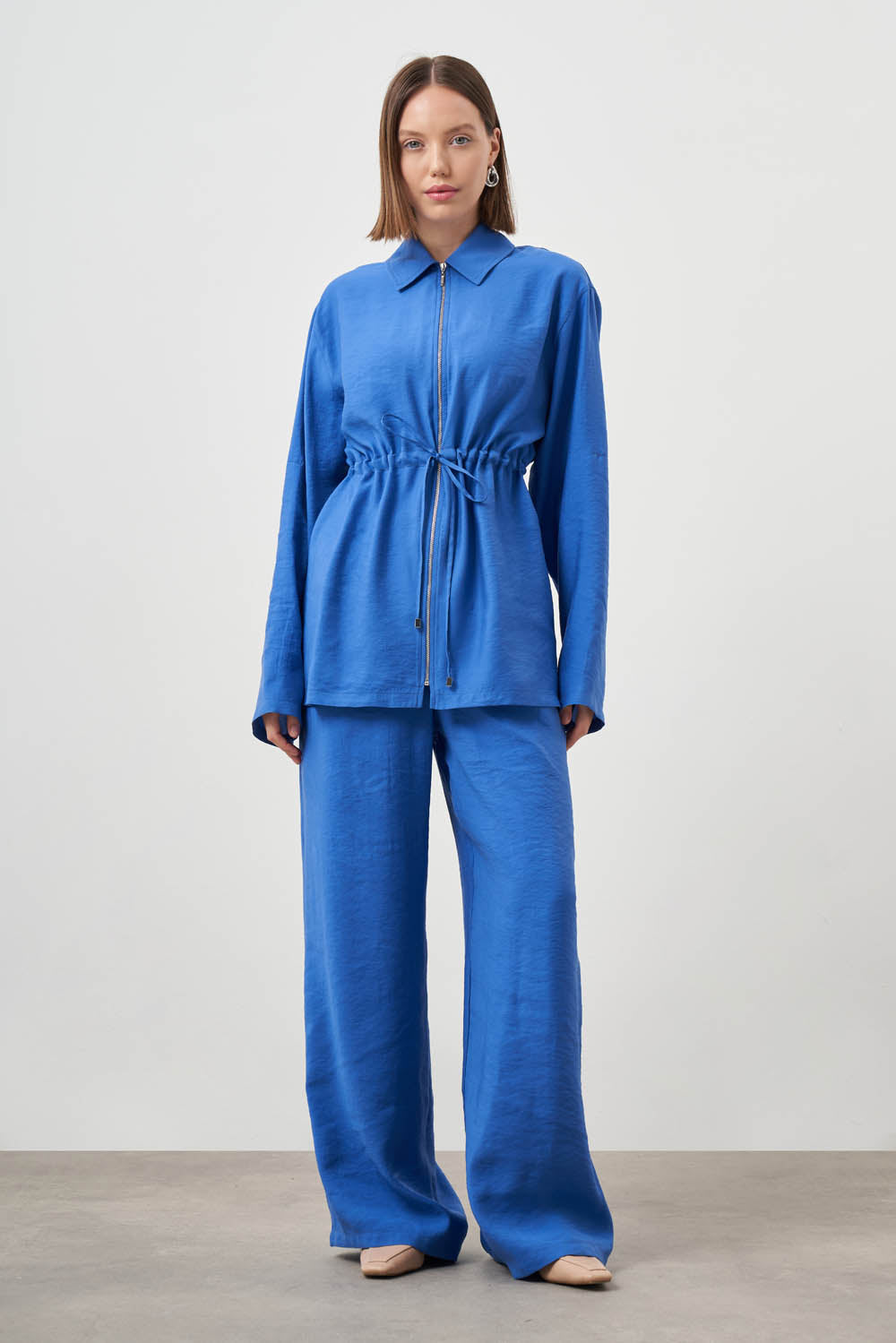 Mizalle Cinched Waist Shirt Jacket Blue