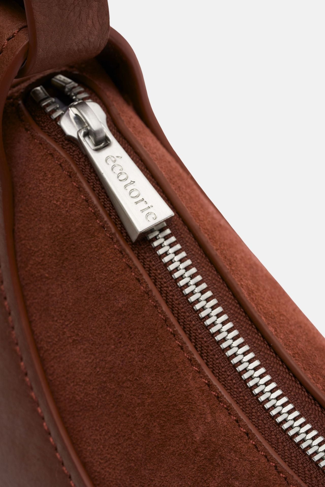 Ecotorie - Leif Cognac Crossbody